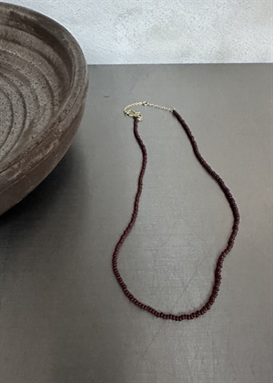 Kala halskæde Maroon Annavii